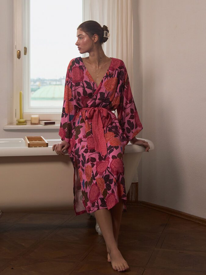 Kimono w kolażowy wzór | Roses